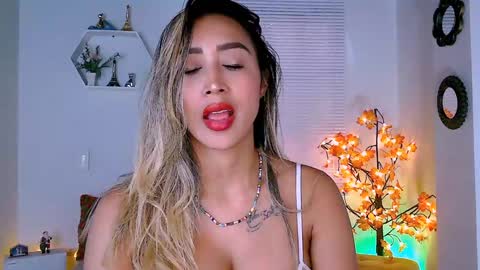 Nycole online show from 12-23-24, 10:12