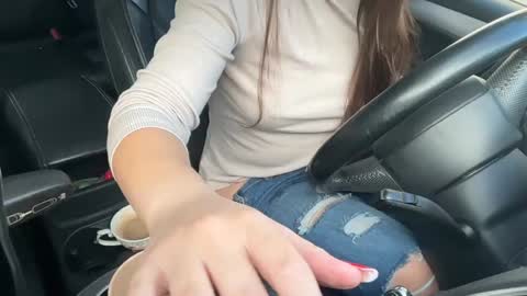 Snapshot of nyconik chatting on 01-13-26, 12:21 Nicol online show from 01-13-26, 12:21