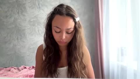 Elly online show from 06-26-26, 07:13