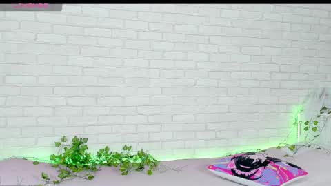 Kat online show from 12-04-25, 04:05