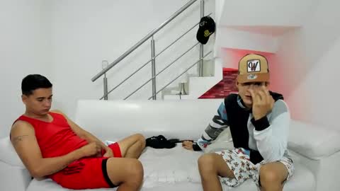 nympho_nathy_sophi online show from 12-18-24, 03:58