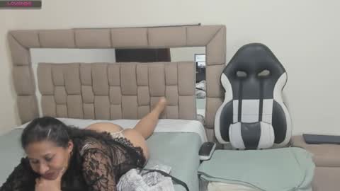 nyomi browm online show from 02-24-25, 12:16