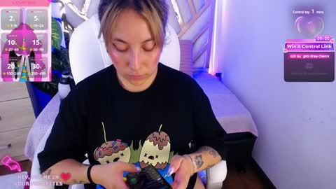 Alex   .    online show from 01-30-25, 03:00