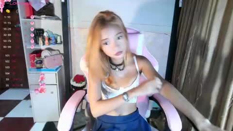 Snapshot of nyx_huntrix27 chatting on 07-24-26, 02:04 nyx online show from 07-24-26, 02:04