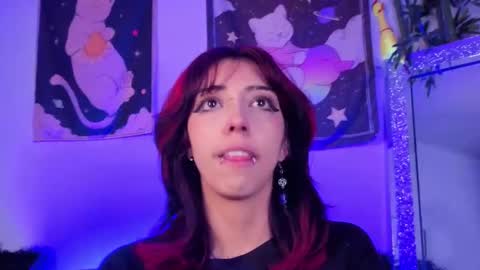   online show from 11-07-25, 02:17