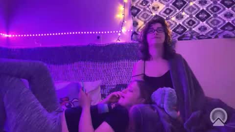 Nyx and Charon online show from 01-10-26, 04:09