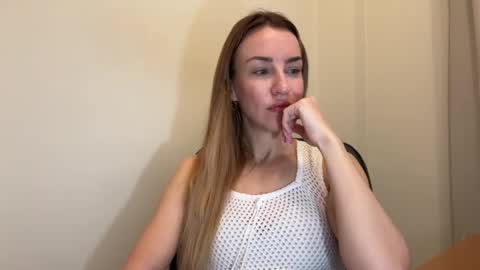 Anastasia online show from 04-08-26, 07:19