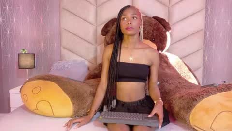 nyxvelvet1 online show from 07-06-26, 12:02