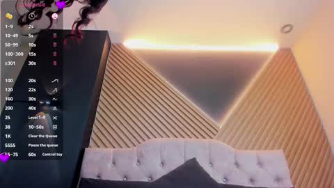 Nyx Moon  Schedule 1500 - 2200 online show from 11-28-25, 09:06