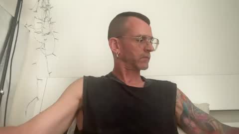 Snapshot of o_johnny_deep_o chatting on 07-22-26, 11:46 Jonathan Deep online show from 07-22-26, 11:46