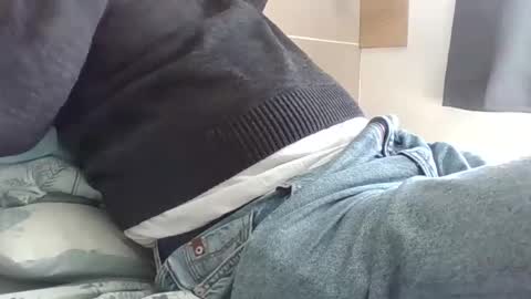 obedient9402 online show from 04-21-26, 10:43