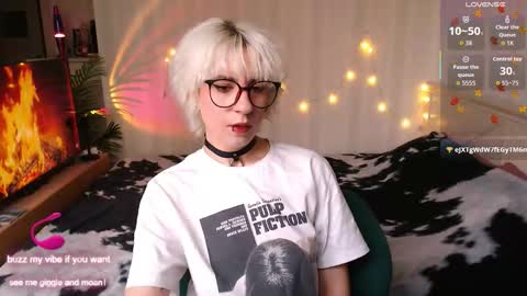 Moonlight online show from 11-26-25, 08:26