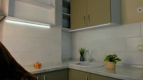 Bella online show from 03-13-26, 03:18