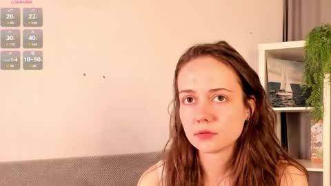 Snapshot of obsidiva chatting on 05-24-26, 06:46 Elis online show from 05-24-26, 06:46