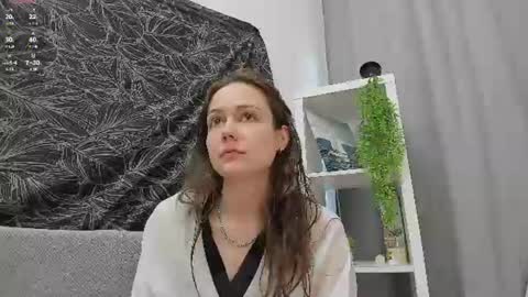 Snapshot of obsidiva chatting on 06-10-26, 01:54 Elis online show from 06-10-26, 01:54