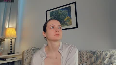 Snapshot of obsidiva chatting on 06-29-26, 06:30 Elis online show from 06-29-26, 06:30