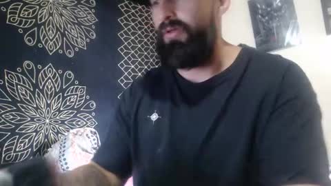 Snapshot of oconnersteve123 chatting on 10-31-25, 08:43 STEVE online show from 10-31-25, 08:43