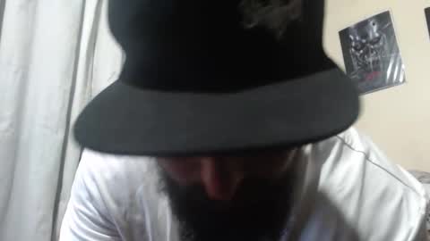 Snapshot of oconnersteve123 chatting on 11-03-25, 11:37 STEVE online show from 11-03-25, 11:37