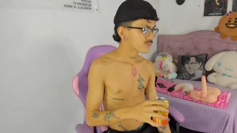 Cris online show from 05-19-26, 01:44