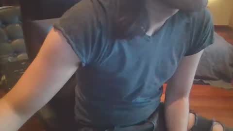 Sky online show from 10-21-25, 04:08