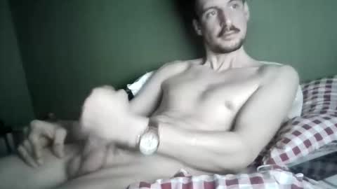 Snapshot of octobot2 chatting on 03-21-26, 10:24 octobot2 online show from 03-21-26, 10:24