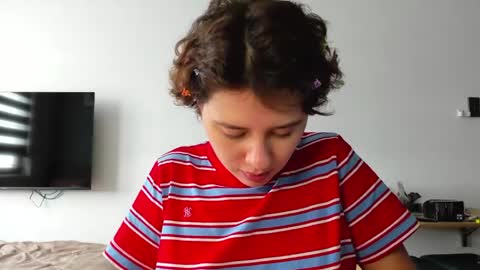 Evie online show from 04-03-26, 05:38