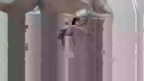 Snapshot of oddjuggla chatting on 10-20-25, 09:43 oddjuggla online show from 10-20-25, 09:43