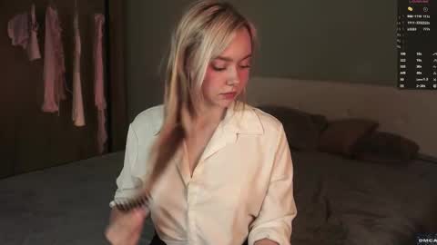 Alice online show from 10-20-25, 07:47