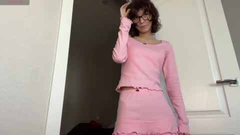 Thea online show from 03-06-26, 04:42