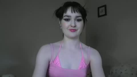 Snapshot of odetteraine chatting on 02-11-26, 08:14 Odette online show from 02-11-26, 08:14