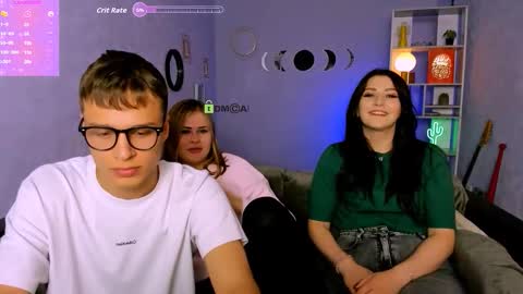 Snapshot of odri_sweet chatting on 10-12-25, 08:19 odri_sweet online show from 10-12-25, 08:19