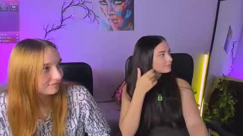 Snapshot of odri_sweet chatting on 10-13-25, 03:23 odri_sweet online show from 10-13-25, 03:23