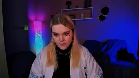 Snapshot of odri_sweet chatting on 10-16-25, 11:39 odri_sweet online show from 10-16-25, 11:39