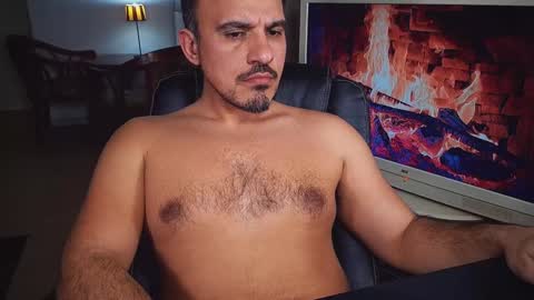 Snapshot of officeman7 chatting on 01-29-25, 07:43 officeman7 online show from 01-29-25, 07:43