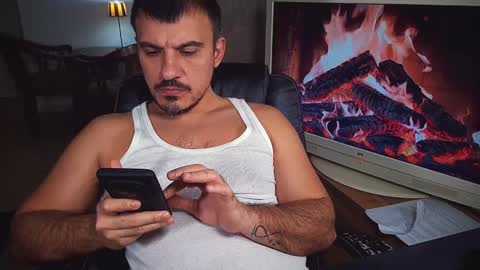 Snapshot of officeman7 chatting on 02-05-25, 05:20 officeman7 online show from 02-05-25, 05:20