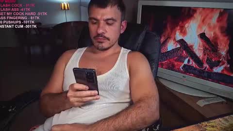 Snapshot of officeman7 chatting on 03-06-25, 05:33 officeman7 online show from 03-06-25, 05:33