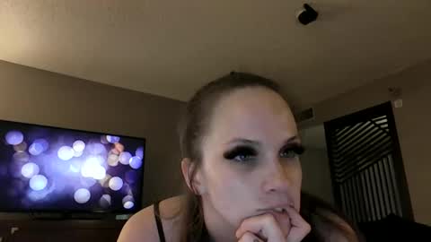 officialstormix online show from 05-24-26, 03:55