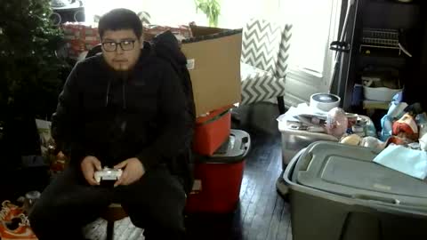 Snapshot of oflores77 chatting on 12-17-25, 02:45 oscar flores online show from 12-17-25, 02:45