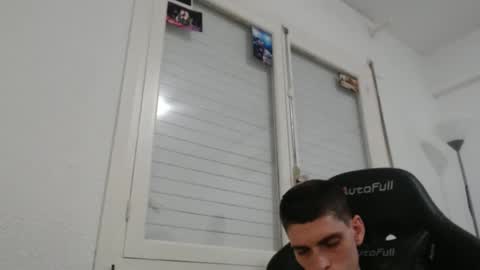 Snapshot of ofsolovicio chatting on 10-22-25, 06:07 ofsolovicio online show from 10-22-25, 06:07