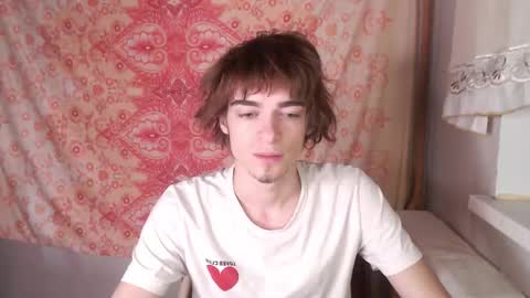 Felix online show from 10-31-25, 04:57