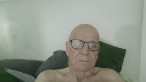 oggi95 online show from 11-10-25, 03:22