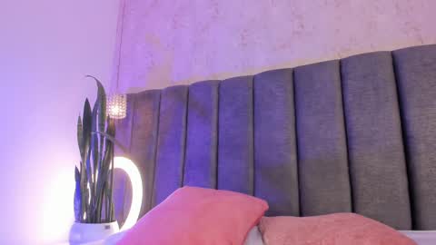 Holly online show from 02-17-25, 07:42