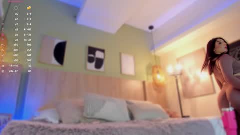 Holly online show from 03-02-26, 11:28