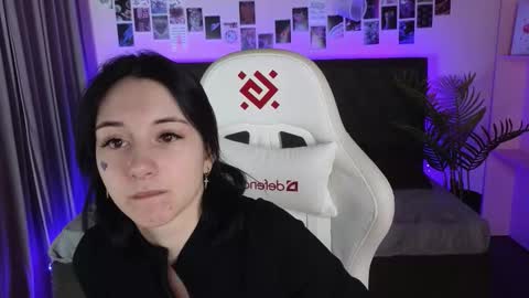 oh_kate_ online show from 02-22-26, 01:40