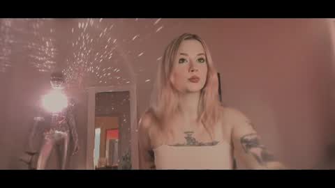 Snapshot of oh_lilith chatting on 06-26-26, 01:15 your dear Lilith Chapman online show from 06-26-26, 01:15