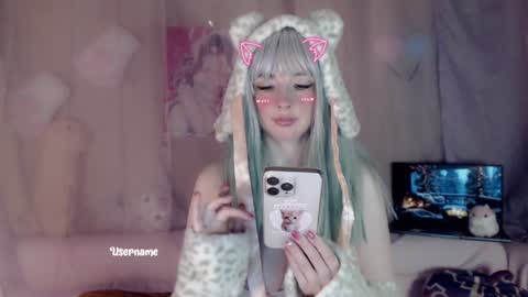 Milly online show from 01-14-25, 07:32