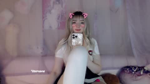 Milly online show from 01-27-25, 12:16