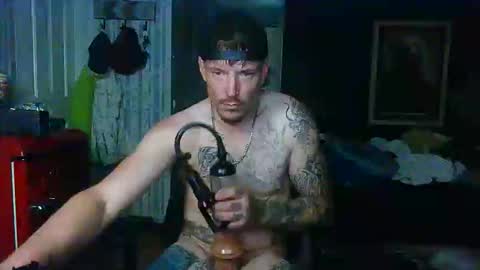 Snapshot of oh_you_know69 chatting on 05-01-26, 08:19 who dares toss me some tips lets have fun online show from 05-01-26, 08:19