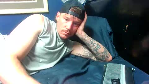 Snapshot of oh_you_know69 chatting on 05-04-26, 05:25 who dares toss me some tips lets have fun online show from 05-04-26, 05:25