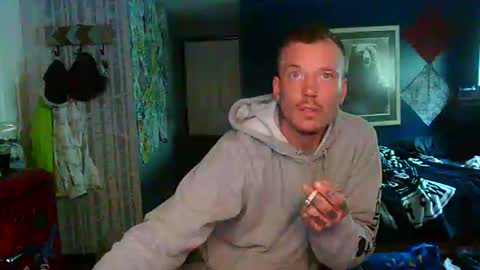 Snapshot of oh_you_know69 chatting on 05-13-26, 05:10 who dares toss me some tips lets have fun online show from 05-13-26, 05:10